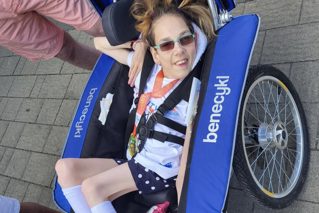 FOTO: Ťažko zdravotne postihnutá Katka zdoláva so svojou mamou Ľubkou bežecké výzvy, foto 42