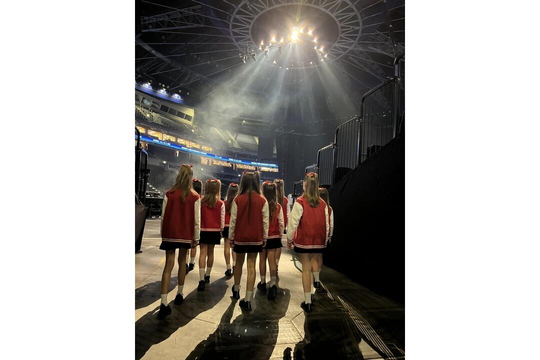 FOTO: Tanečníci z Prešova roztancovali s Darou Rolins O2 Arénu v Prahe, foto 18