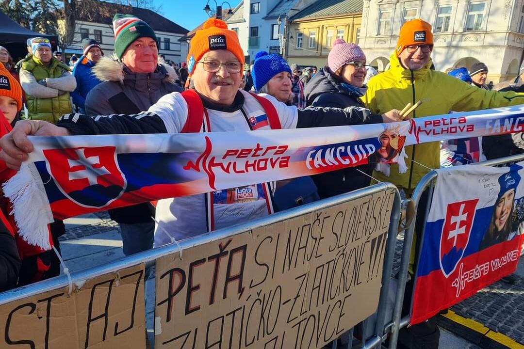 FOTO: Najväčší fanúšik Petry Vlhovej má v Giraltovciach obrovskú zbierku, foto 1