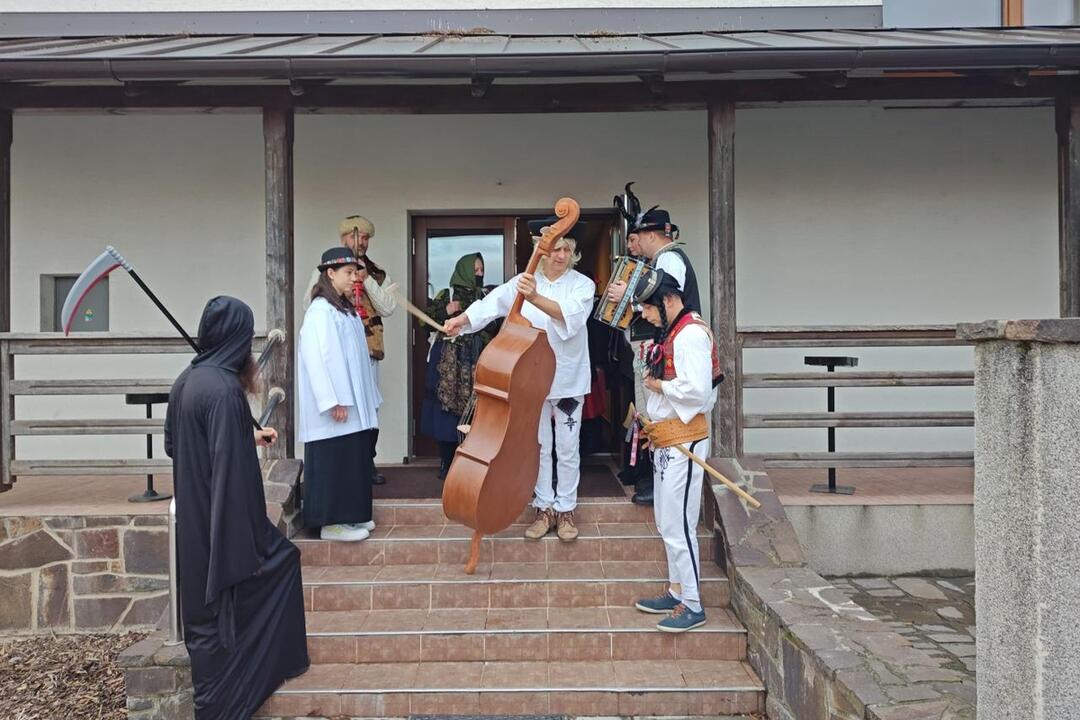 FOTO: Fašiangové slávnosti v Lemešanoch, foto 4