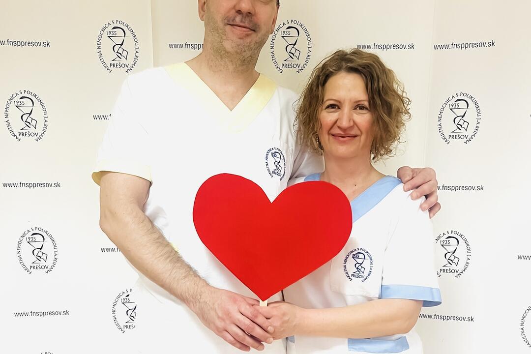 FOTO: Nemocnica v Prešove ukázala zamilovaných zdravotníkov, foto 2