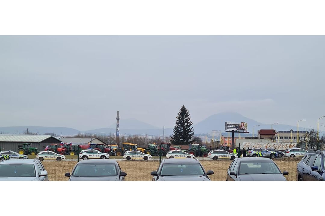 FOTO: Takto to v súvislosti s protestom farmárov aktuálne vyzerá na cestách Prešovského kraja, foto 11