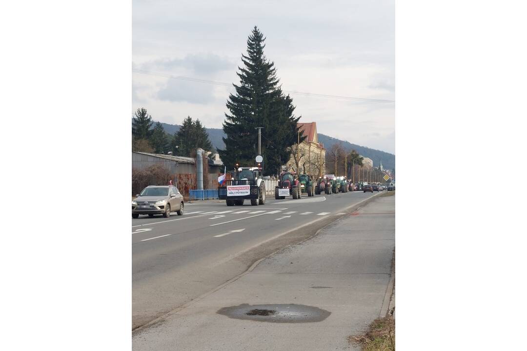 FOTO: Takto to v súvislosti s protestom farmárov aktuálne vyzerá na cestách Prešovského kraja, foto 12
