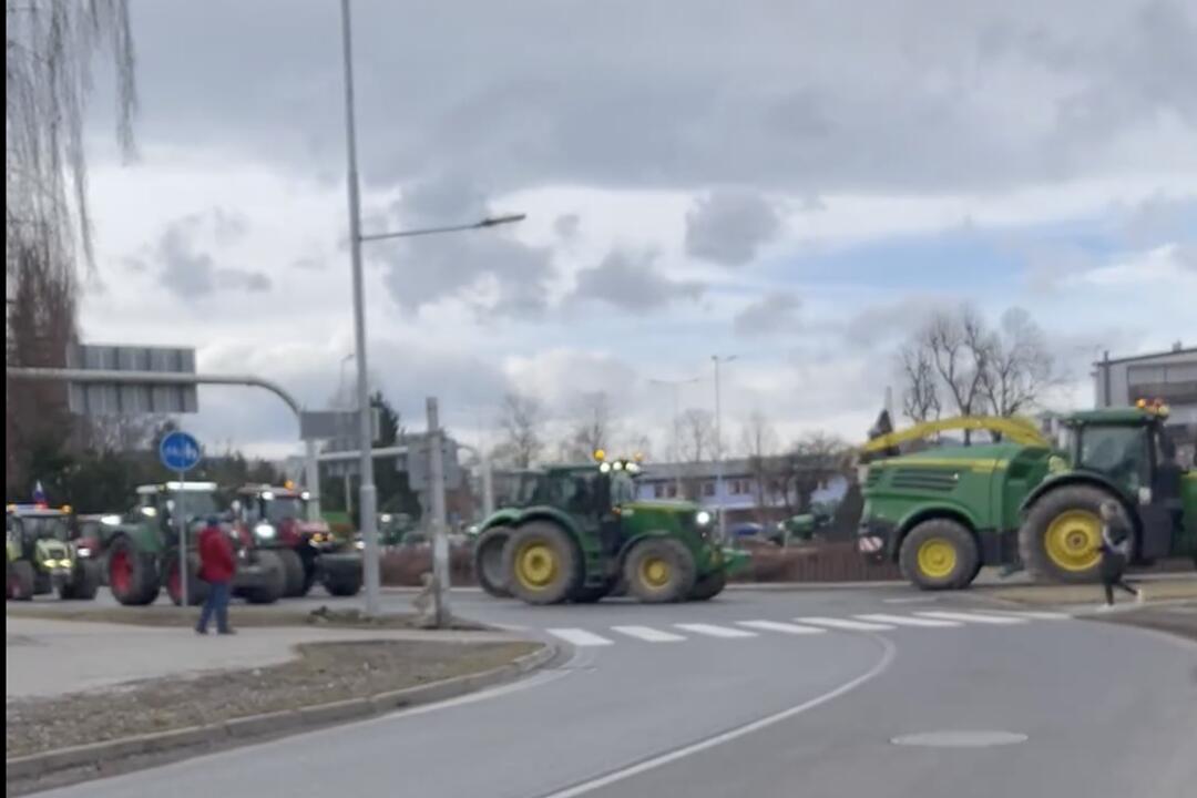 FOTO: Takto to v súvislosti s protestom farmárov aktuálne vyzerá na cestách Prešovského kraja, foto 14