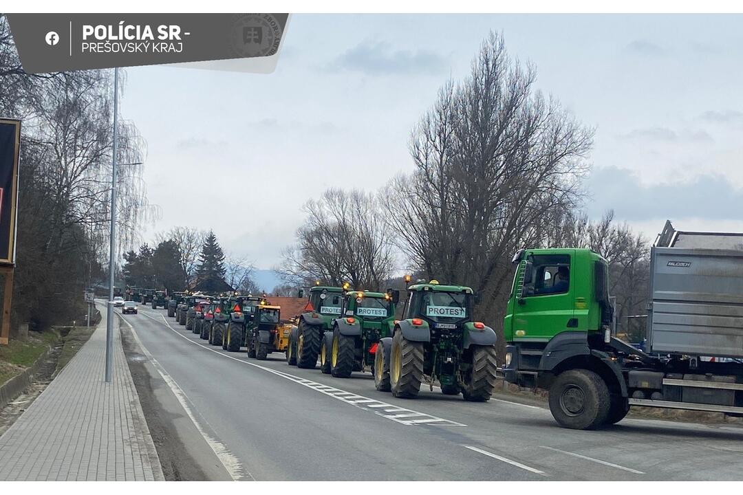 FOTO: Takto to v súvislosti s protestom farmárov aktuálne vyzerá na cestách Prešovského kraja, foto 24