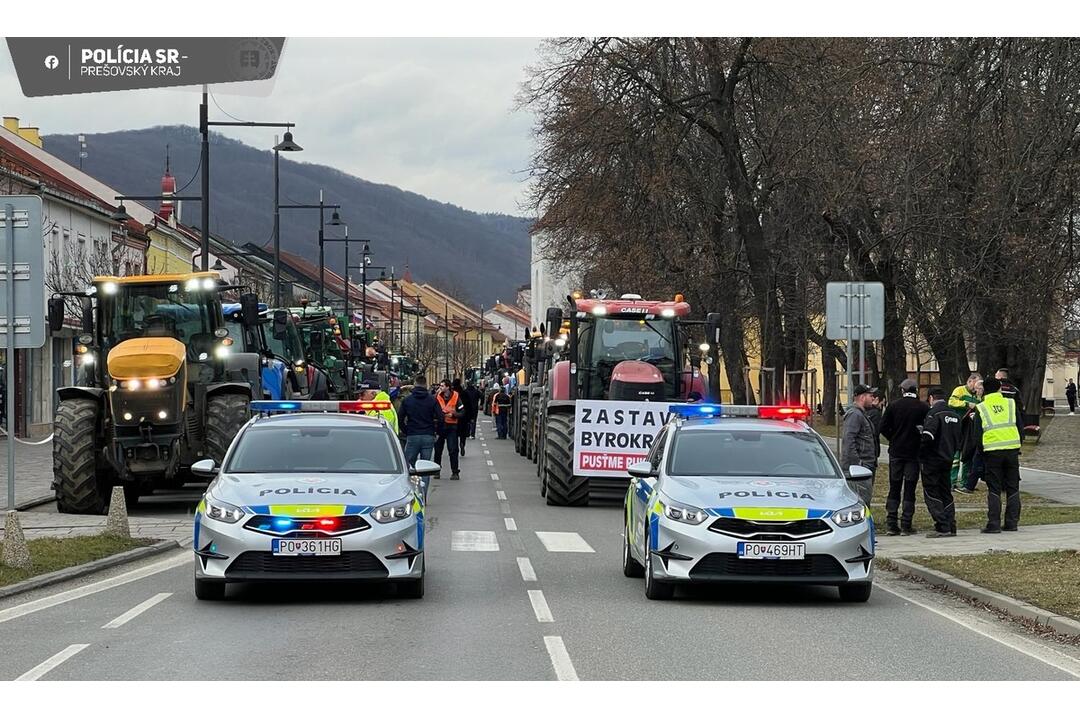 FOTO: Takto to v súvislosti s protestom farmárov aktuálne vyzerá na cestách Prešovského kraja, foto 26