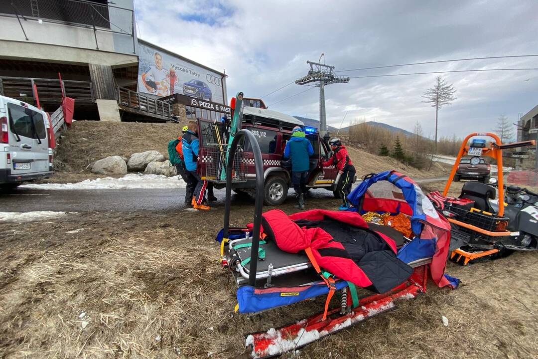 FOTO:  Na Štarte skolaboval skialpinista, foto 2