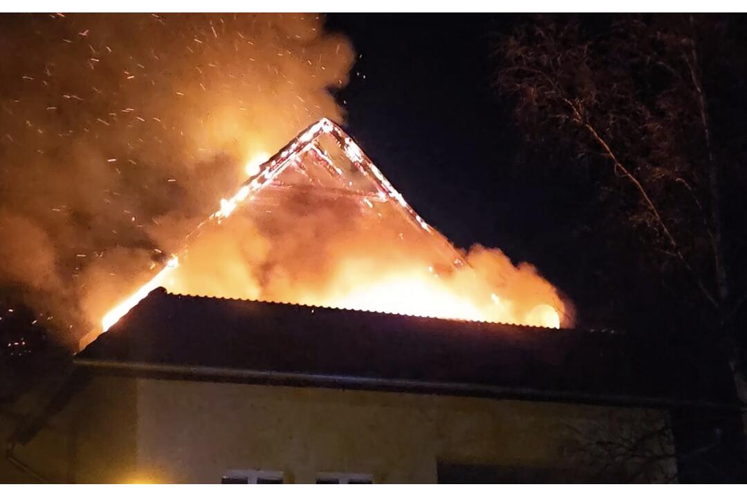 FOTO: Požiar v Tatranskej Lomnici, foto 6