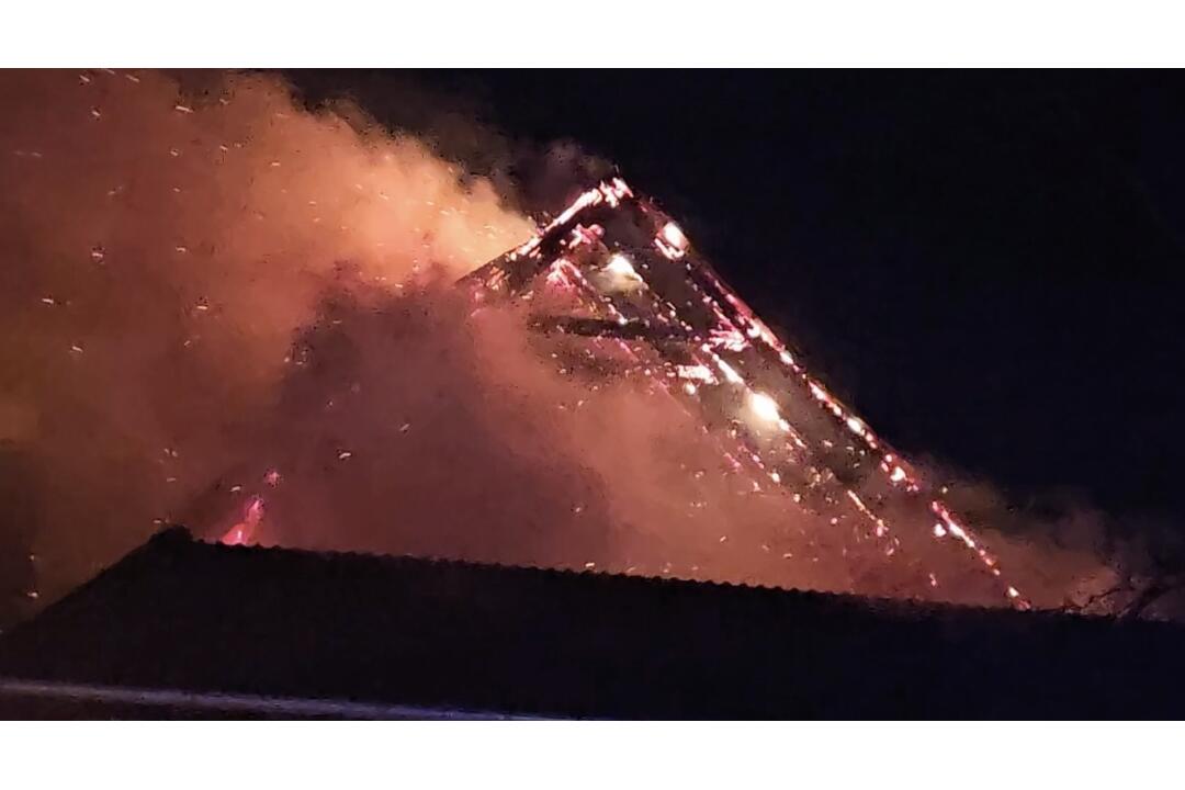 FOTO: Požiar v Tatranskej Lomnici, foto 9