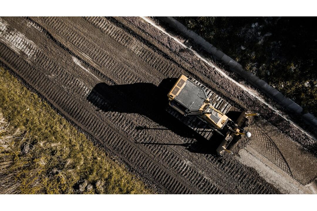 FOTO: Pokračuje rekonštrukcia úseku Kokošovce – Abranovce, foto 5