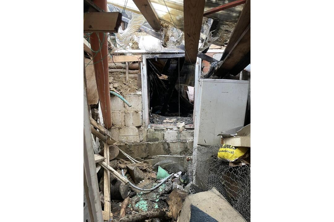 FOTO: Požiar obydlí v Stropkove a v obci Výborná, foto 5