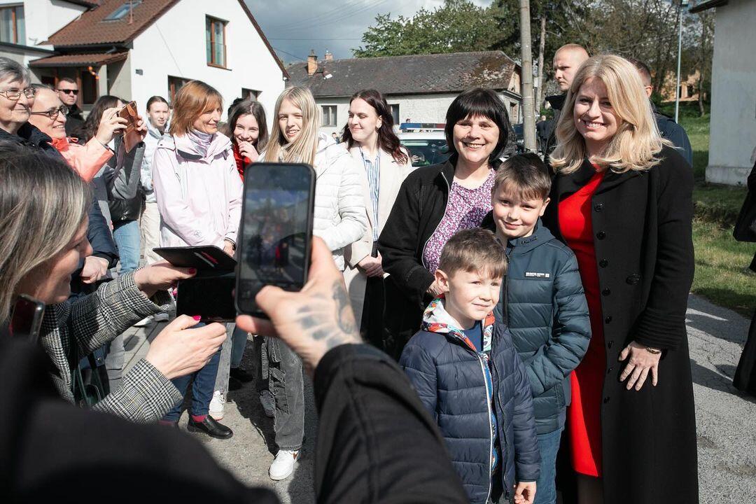 FOTO: Zuzana Čaputová v Sokolovských kasárňach, foto 4