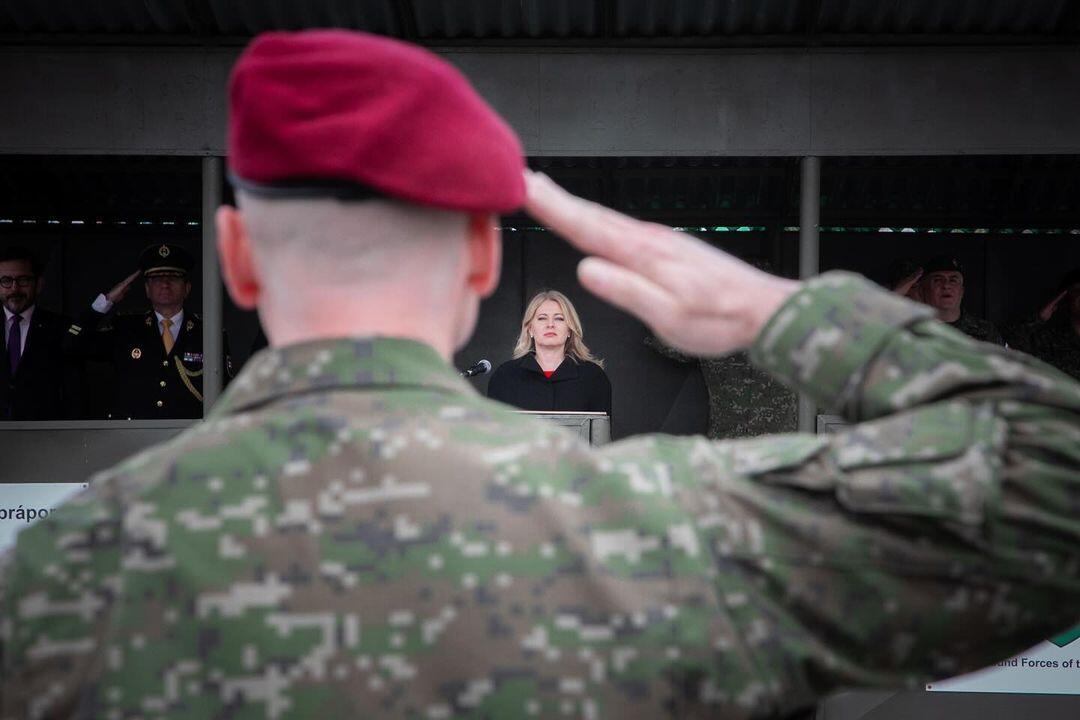 FOTO: Zuzana Čaputová v Sokolovských kasárňach, foto 8