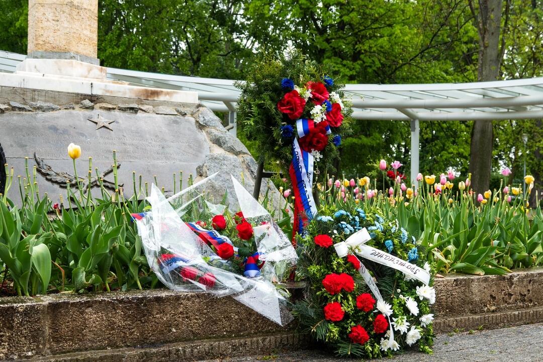 FOTO: V Poprade si pripomenuli Deň víťazstva nad fašizmom, foto 5