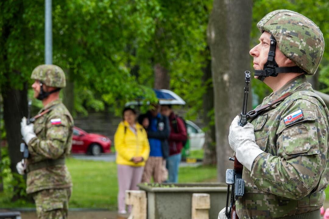 FOTO: V Poprade si pripomenuli Deň víťazstva nad fašizmom, foto 7