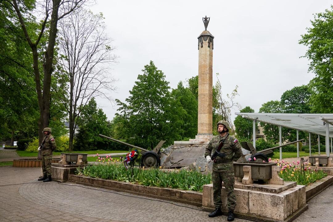 FOTO: V Poprade si pripomenuli Deň víťazstva nad fašizmom, foto 8