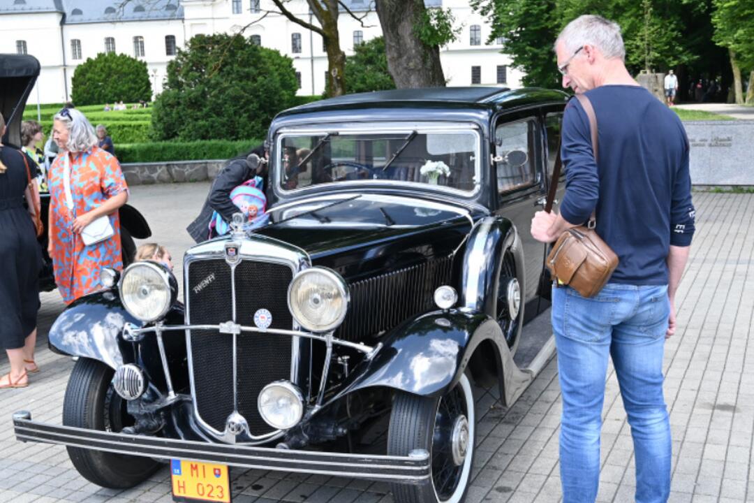 FOTO: Humenné sa vrátilo v čase. Ocitli sa v dobe prvej republiky, foto 14