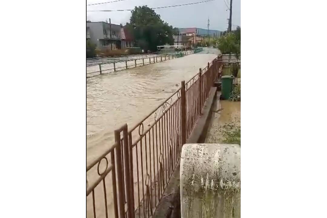 FOTO: Vranov nad Topľou zaplavila po prívalových dažďoch voda, foto 8