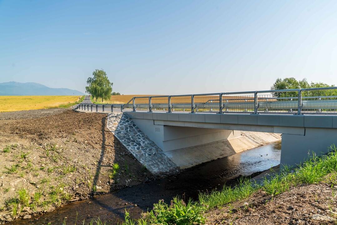 FOTO: Rekonštrukcie mostov a ciest v Prešovskom kraji pokračujú, foto 4
