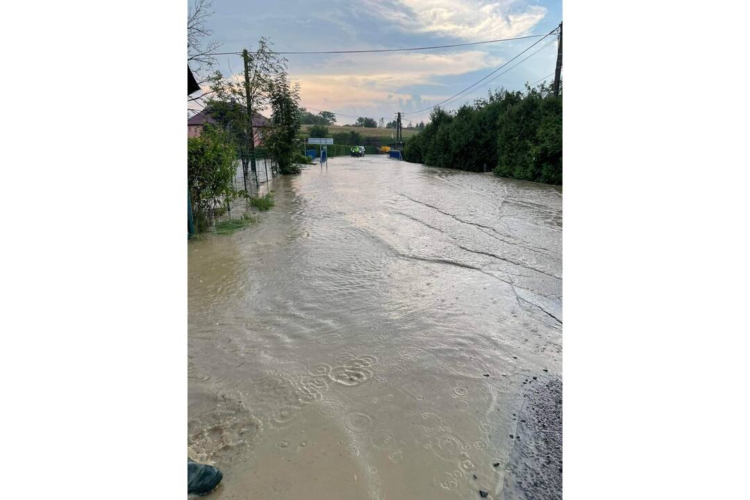 FOTO: Ubľu opäť zaplavila voda, foto 3