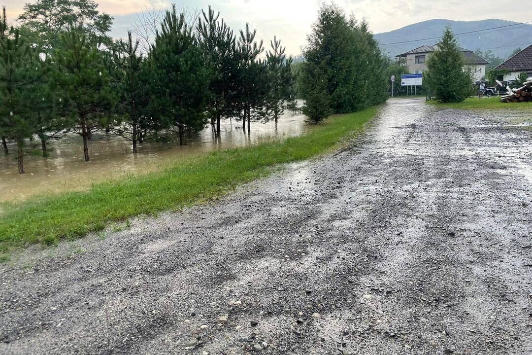 FOTO: Ubľu opäť zaplavila voda, foto 13