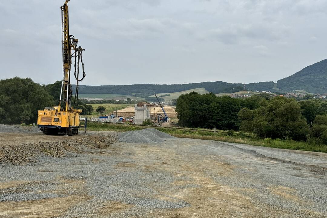 FOTO: Trasa rýchlostnej cesty R4 Prešov – severný obchvat, foto 7