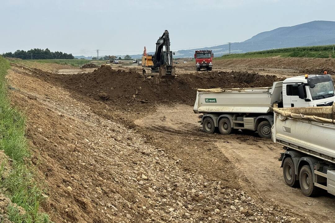 FOTO: Trasa rýchlostnej cesty R4 Prešov – severný obchvat, foto 12