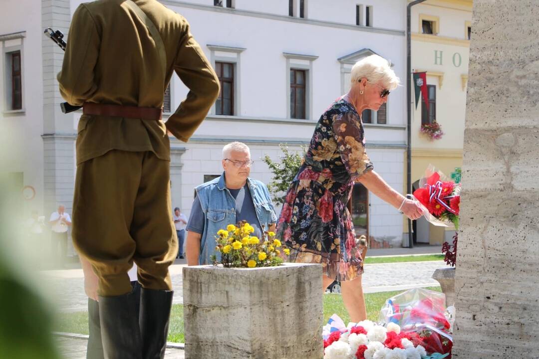 FOTO: V Levoči si pripomenuli 80. výročie SNP , foto 6