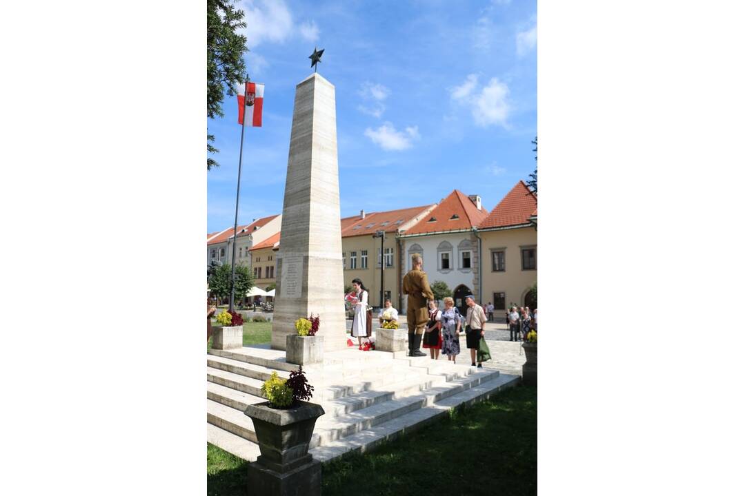 FOTO: V Levoči si pripomenuli 80. výročie SNP , foto 9