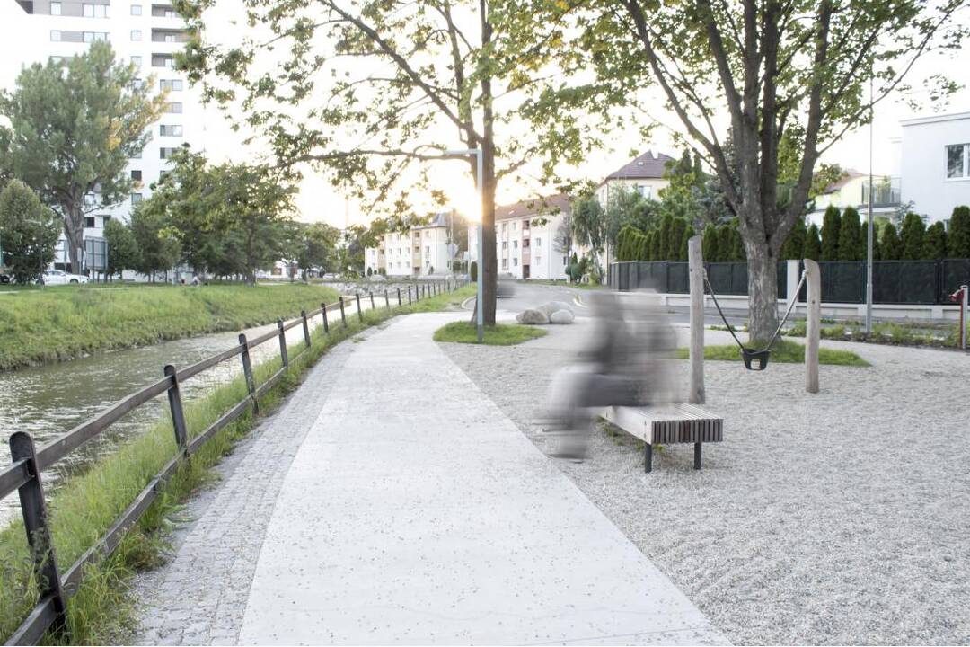 FOTO: Park na nábreží v Poprade, foto 4