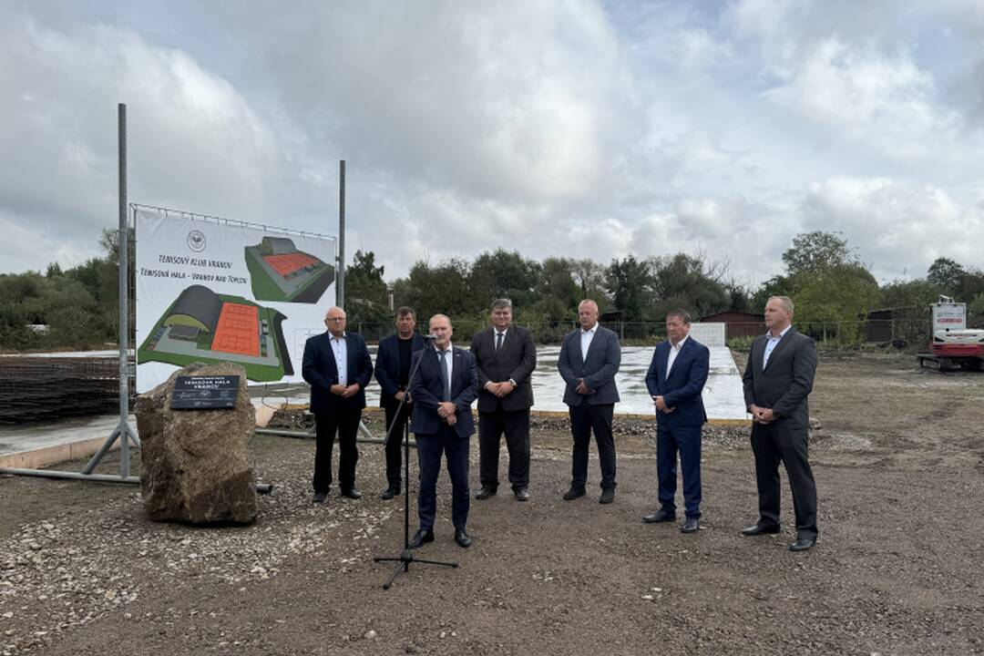 FOTO: Vo Vranove postavia novú tenisovú halu za milióny eur, foto 3