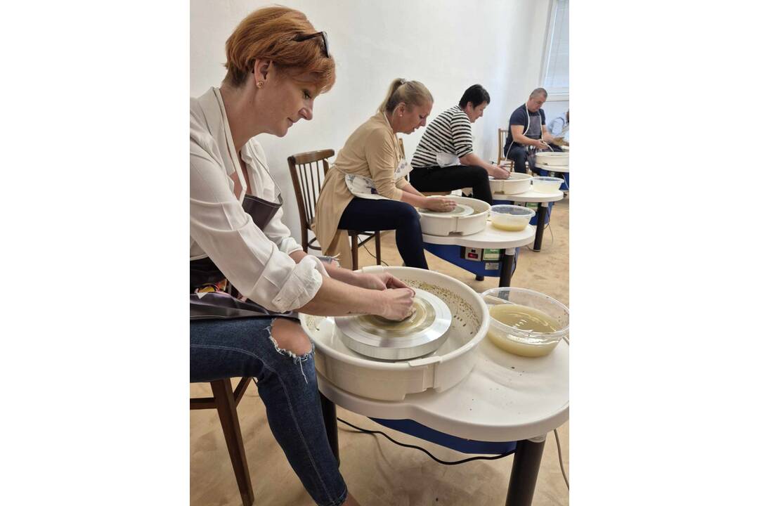 FOTO: Centrum voľného času v Snine otvára dve nové moderné triedy pre deti, foto 12