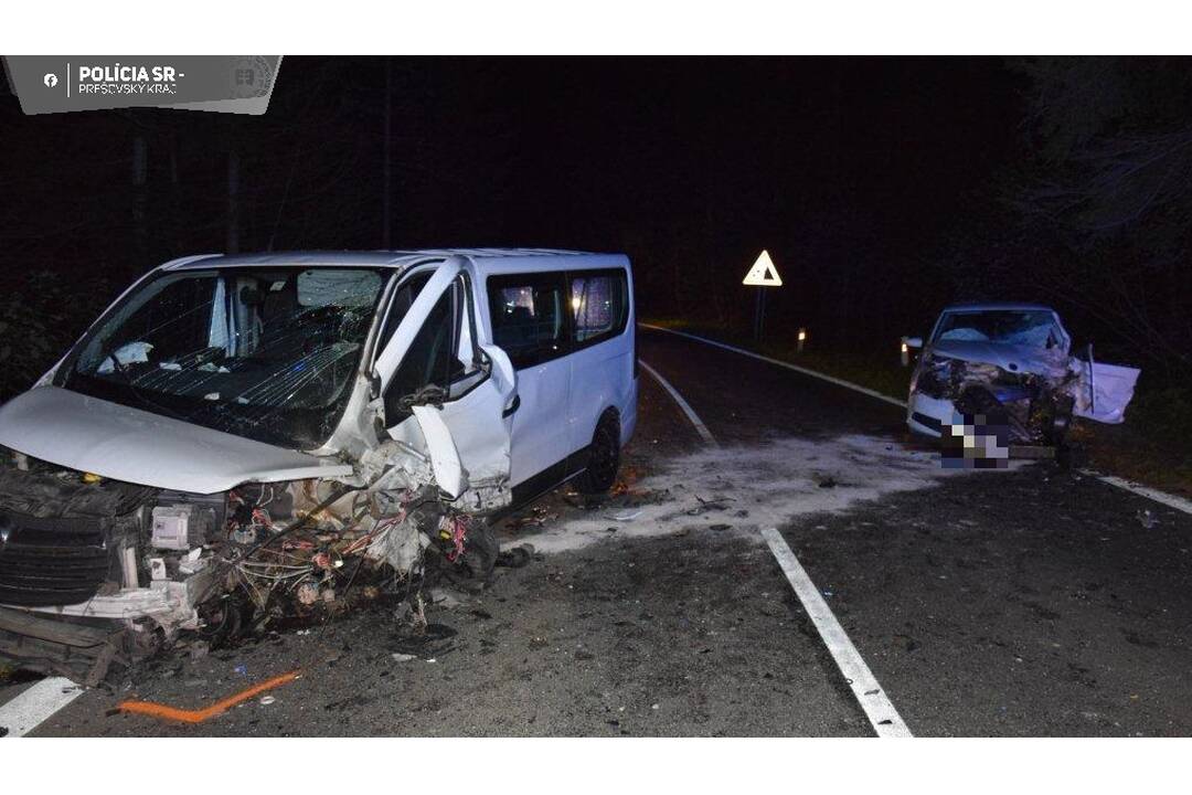 FOTO: Len 17-ročný mladík spôsobil pri obci Ždiar vážnu dopravnú nehodu, foto 3