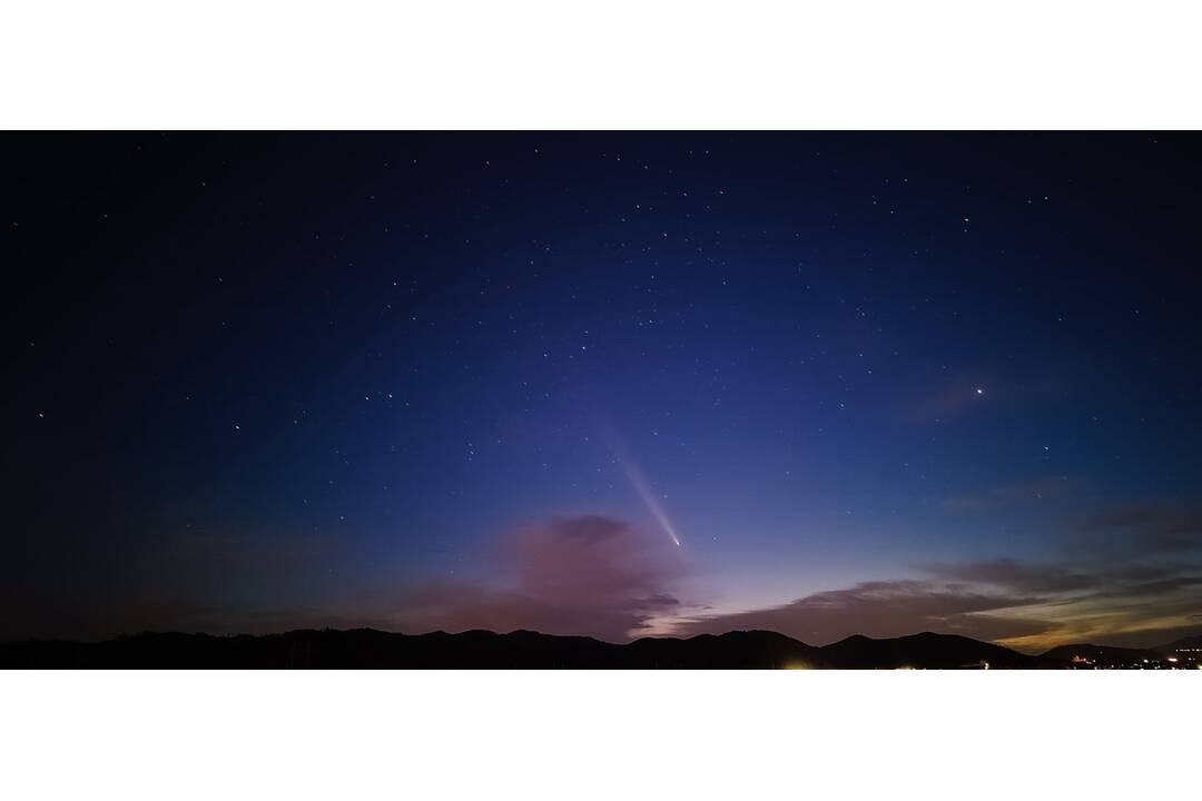 FOTO: Kométa Tsuchinshan-ATLAS sa objavila nad Prešovom, foto 8