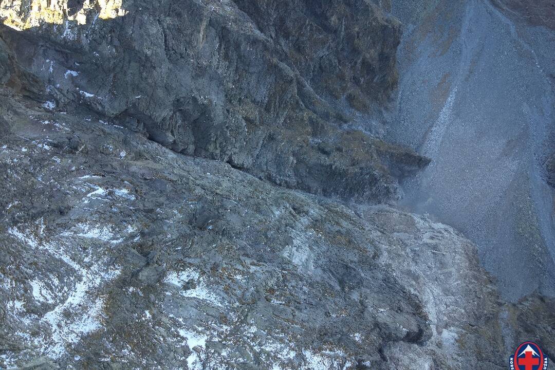 FOTO:  Vo Vysokých Tatrách došlo ku skalnému zosuvu, foto 4