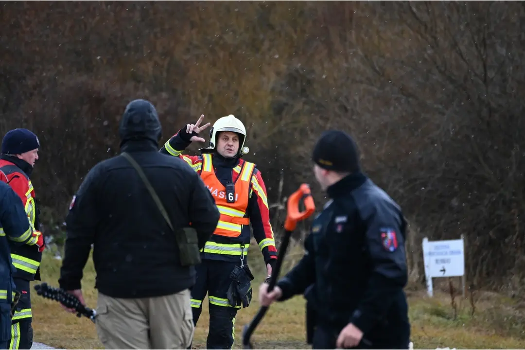 FOTO: Cvičenie na letisku Poprad-Tatry: Simulovaná havária lietadla, foto 6