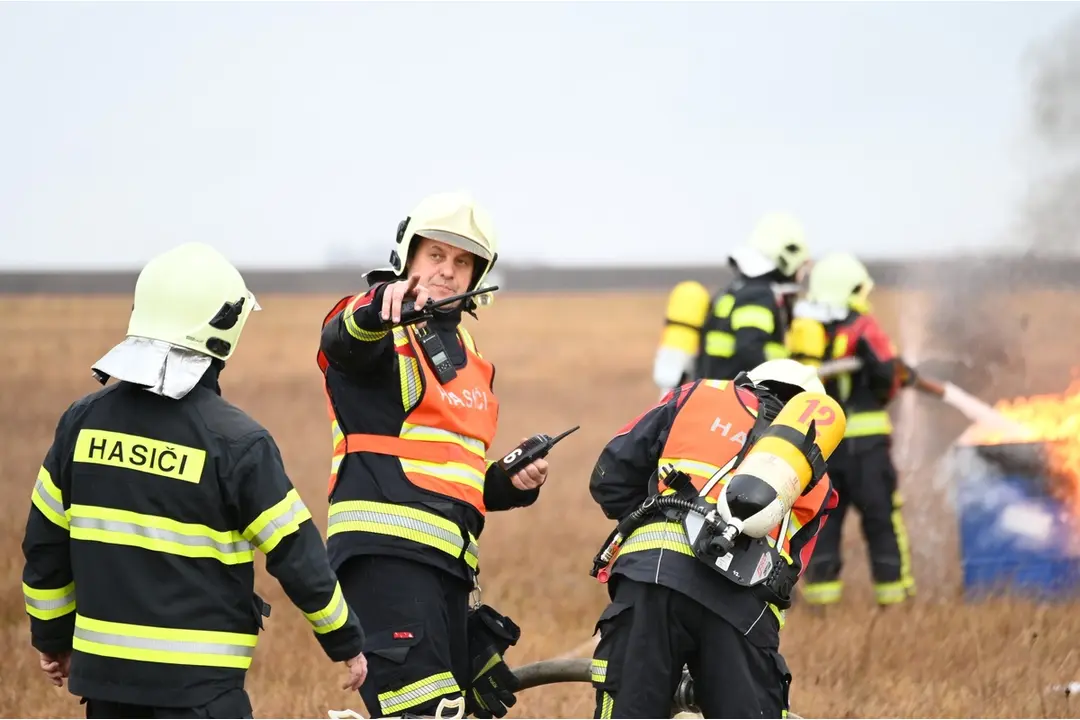 FOTO: Cvičenie na letisku Poprad-Tatry: Simulovaná havária lietadla, foto 11