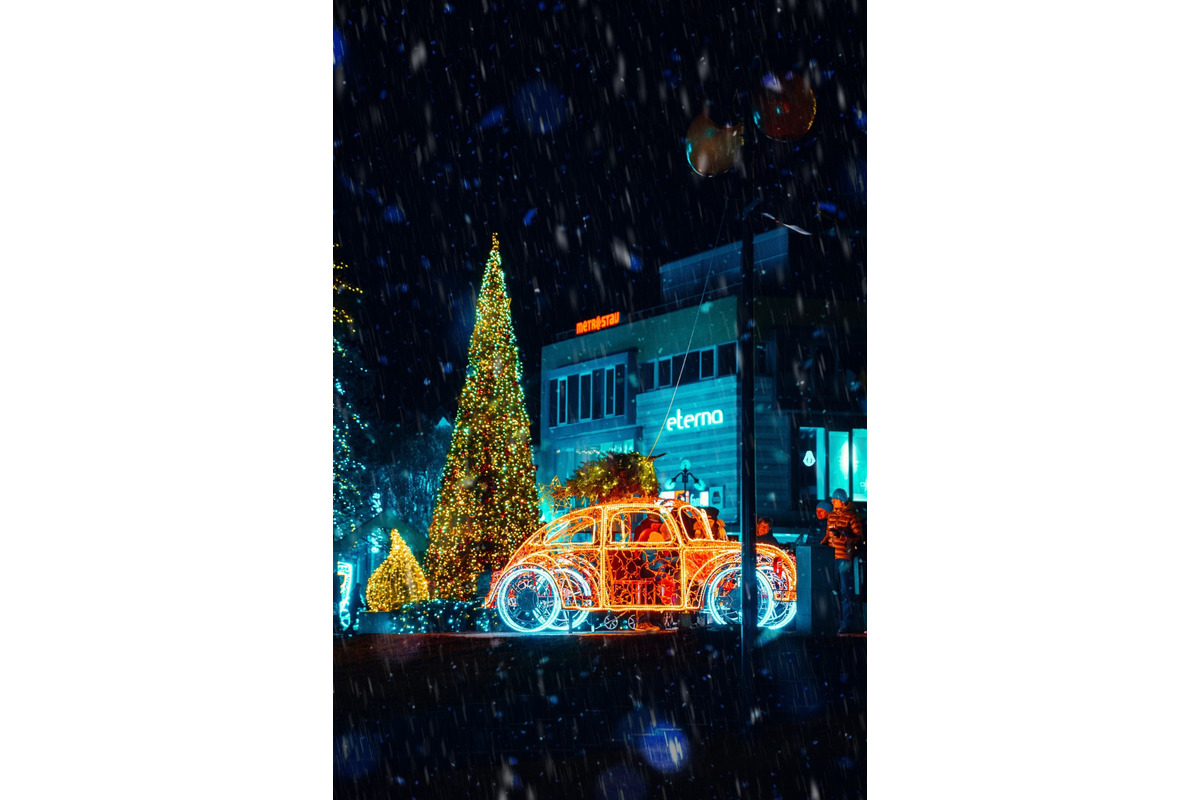 FOTO: Dychberúca vianočná výzdoba v Poprade, foto 7