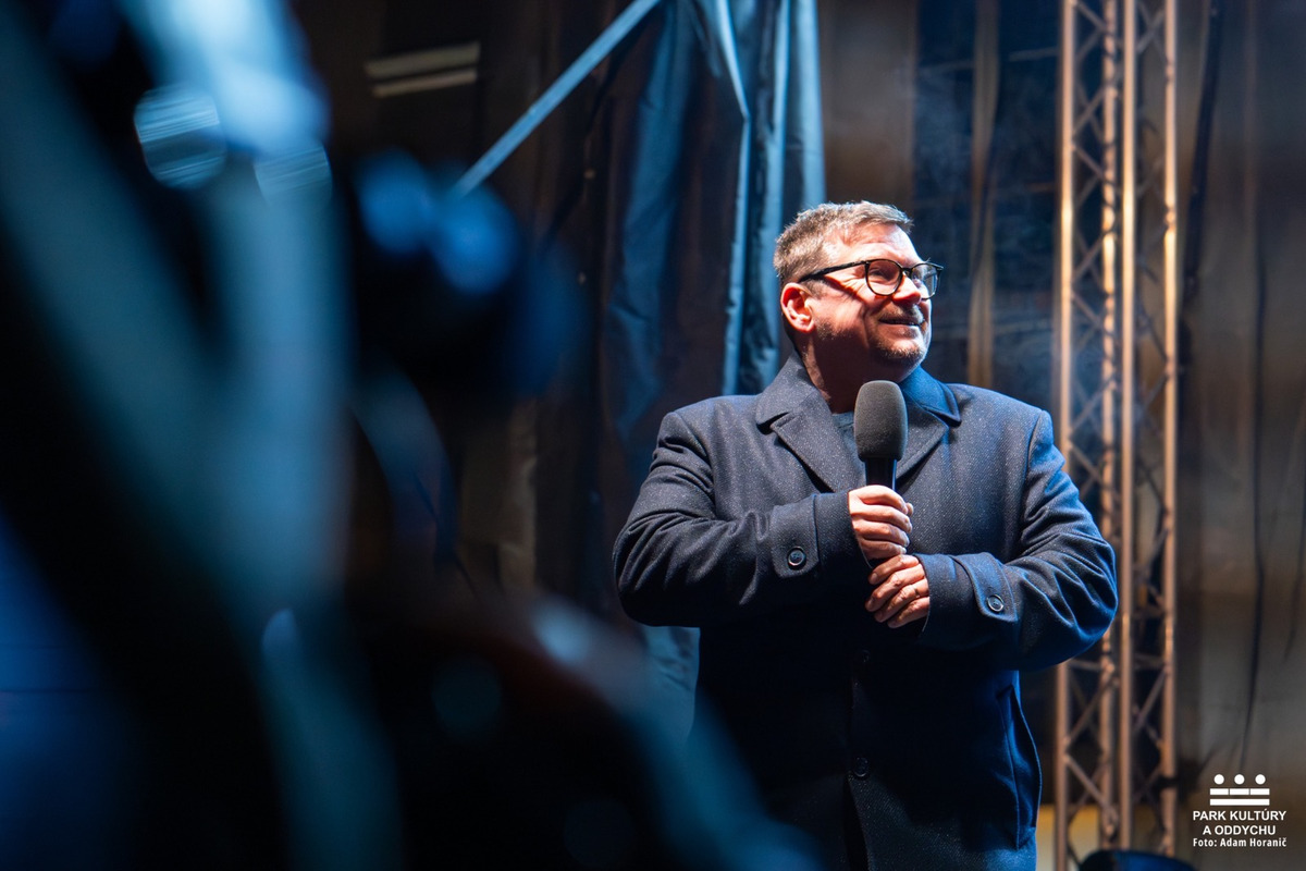 FOTO: Takto oslávili posledný deň roka 2024 na Hlavnej v Prešove, foto 6