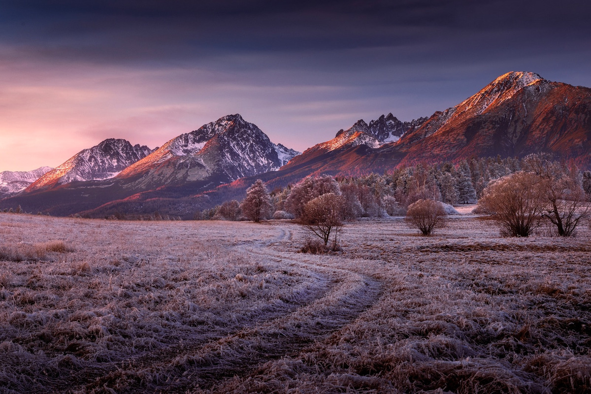FOTO: Fotografa prekvapil v prvý deň tohto roka najfarebnejší západ slnka, foto 2