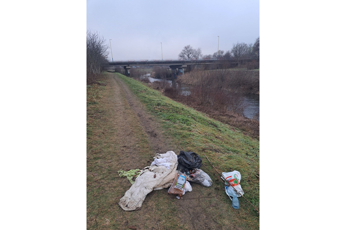 FOTO: Aktivisti a mesto spojili sily: Brehy Torysy sa konečne dočkali údržby, foto 7