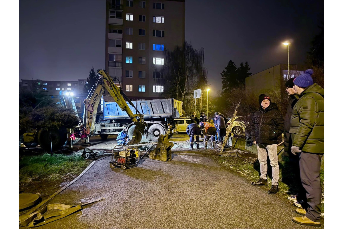 FOTO: Na Šváboch a Delni boli obyvatelia odstavení od vody, foto 6