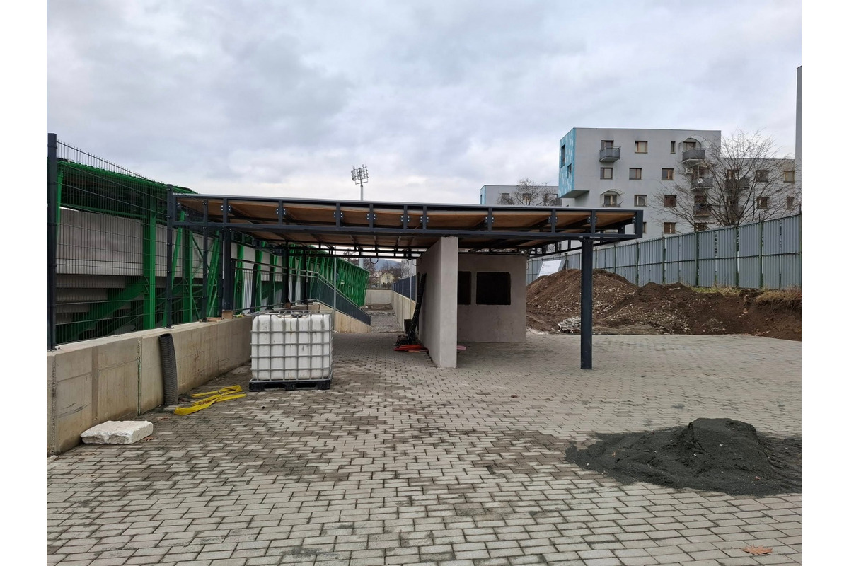 FOTO: Prešovská Futbal Tatran Aréna finišuje – termín dokončenia sa blíži, foto 10