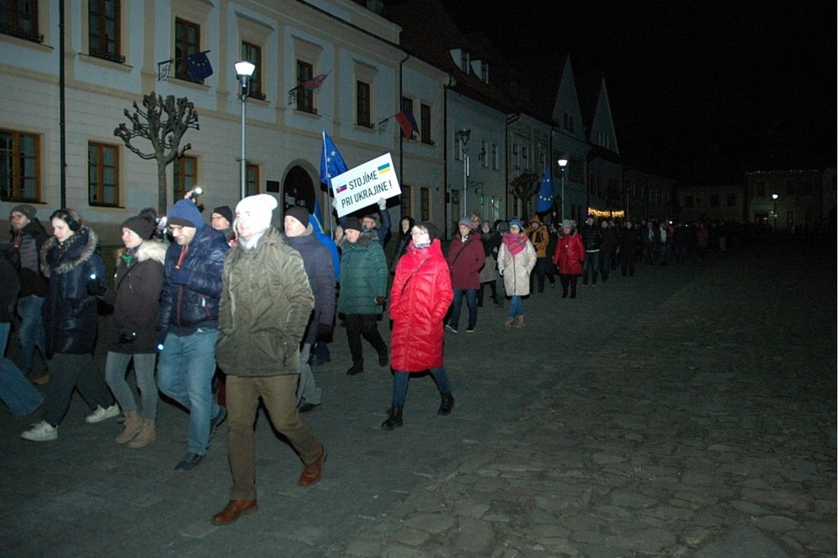 FOTO: V Prešovskom kraji prebehla ďalšia vlna protivládnych protestov. Takto to vyzeralo v Poprade, foto 21