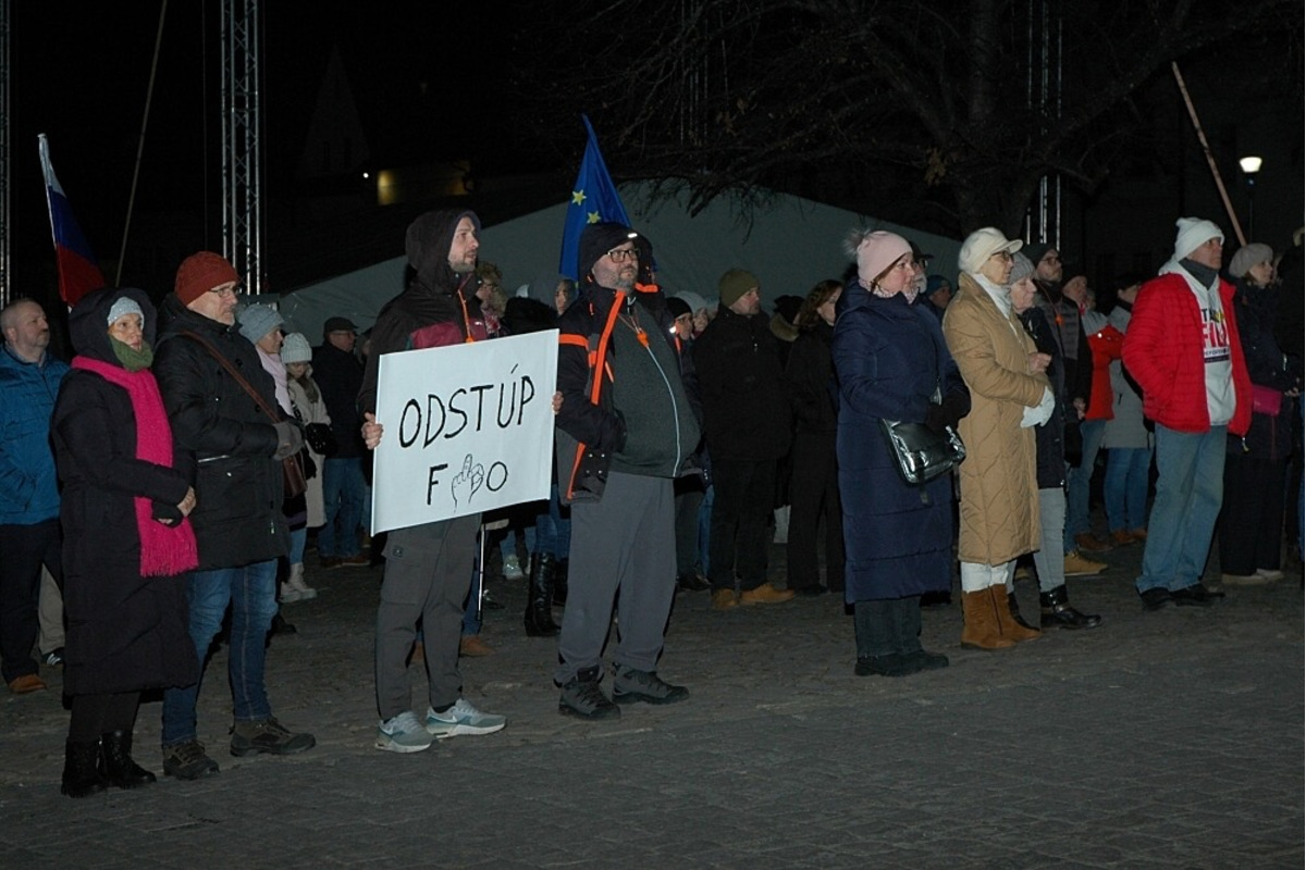 FOTO: V Prešovskom kraji prebehla ďalšia vlna protivládnych protestov. Takto to vyzeralo v Poprade, foto 22