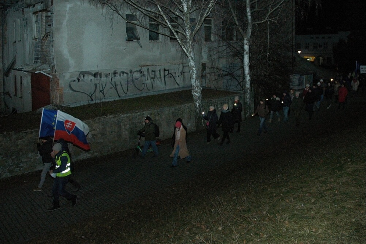 FOTO: V Prešovskom kraji prebehla ďalšia vlna protivládnych protestov. Takto to vyzeralo v Poprade, foto 26