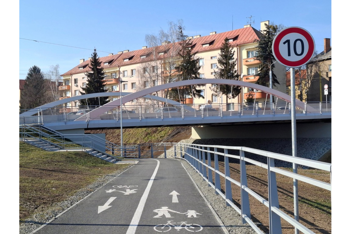 FOTO: Župný most uľahčuje dopravu v Prešove už niekoľko mesiacov, foto 10