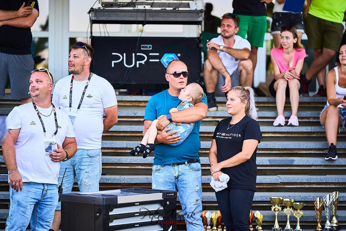 FOTO: Drift, rýchle autá a dobrá vec, V Prešove sa chystá najlepšia show roka, foto 11