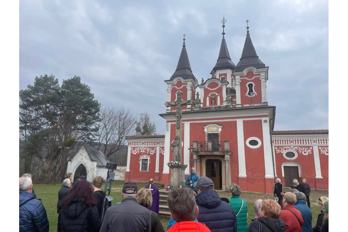 FOTO: Krížová cesta na Prešovskú kalváriu, foto 3