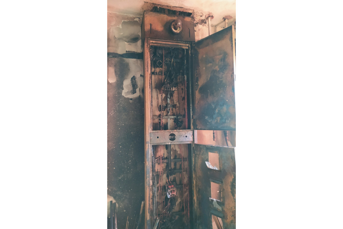 FOTO: Požiar bytovky na Sabinovskej ulici v Prešove, foto 3